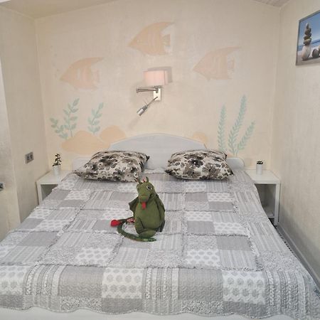 Inkaras Aparthotel Palanga Zimmer foto